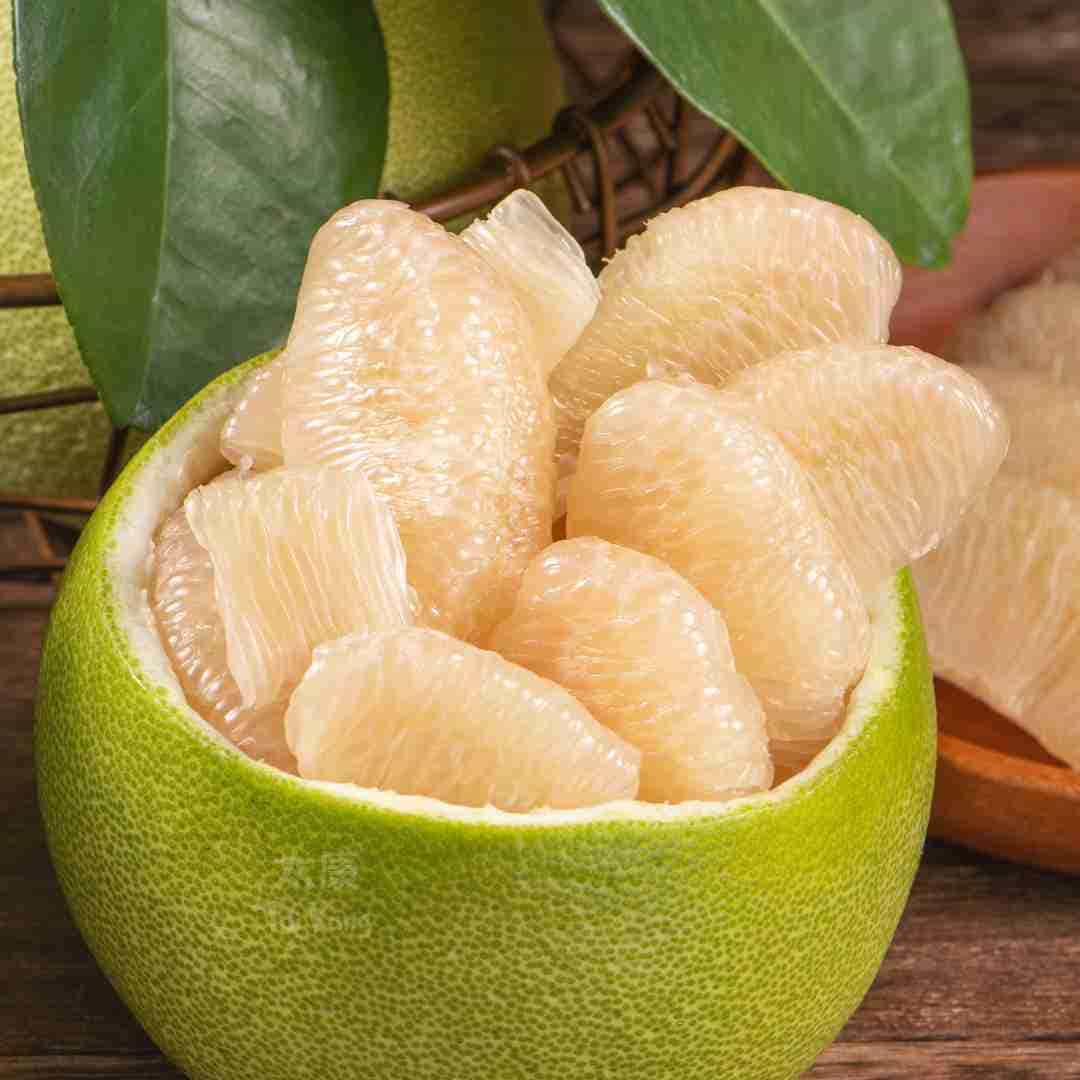 Sabah Pomelo (JUMBO!) *sweet!* image 0