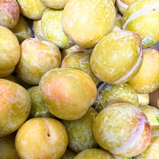 USA Premium October Sun Green Plums 3pcs