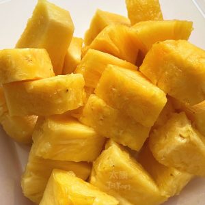 (Dole) Honey Pineapple XL