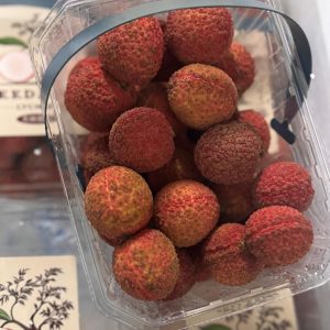 Premium Seedless Lychee (1kg) *Sweet and Juicy*